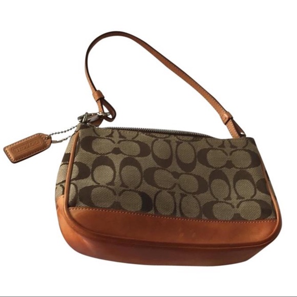 Coach Handbags - Small Coach Purse